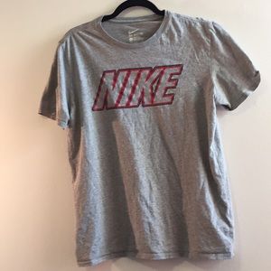 Grey Nike T-shirt